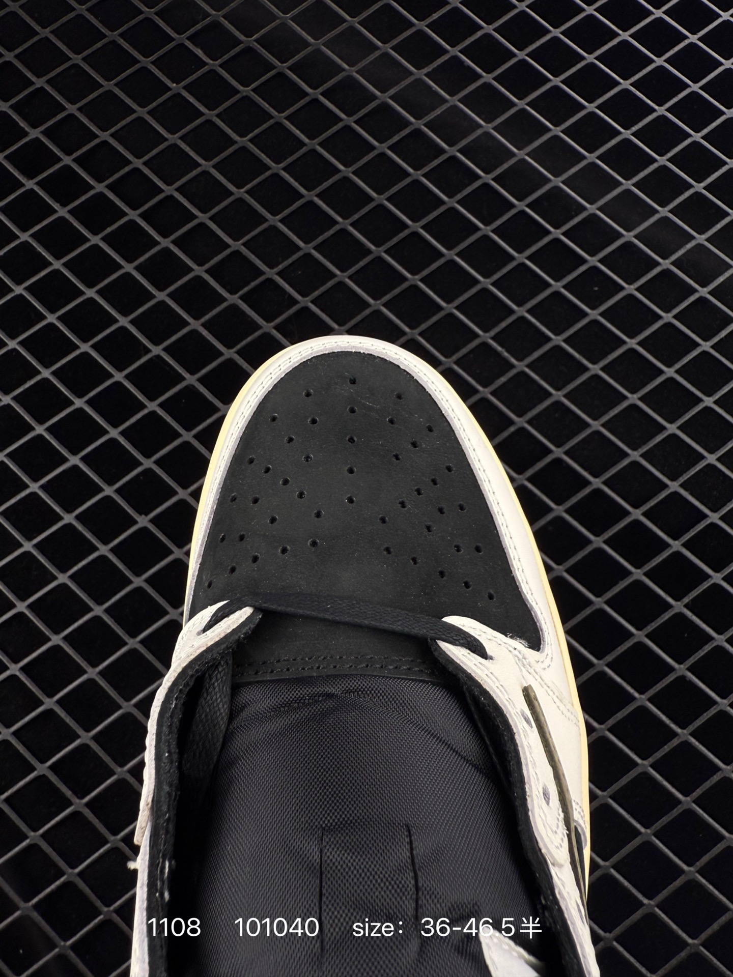 Travis Scott x Air Jordan 1 Low